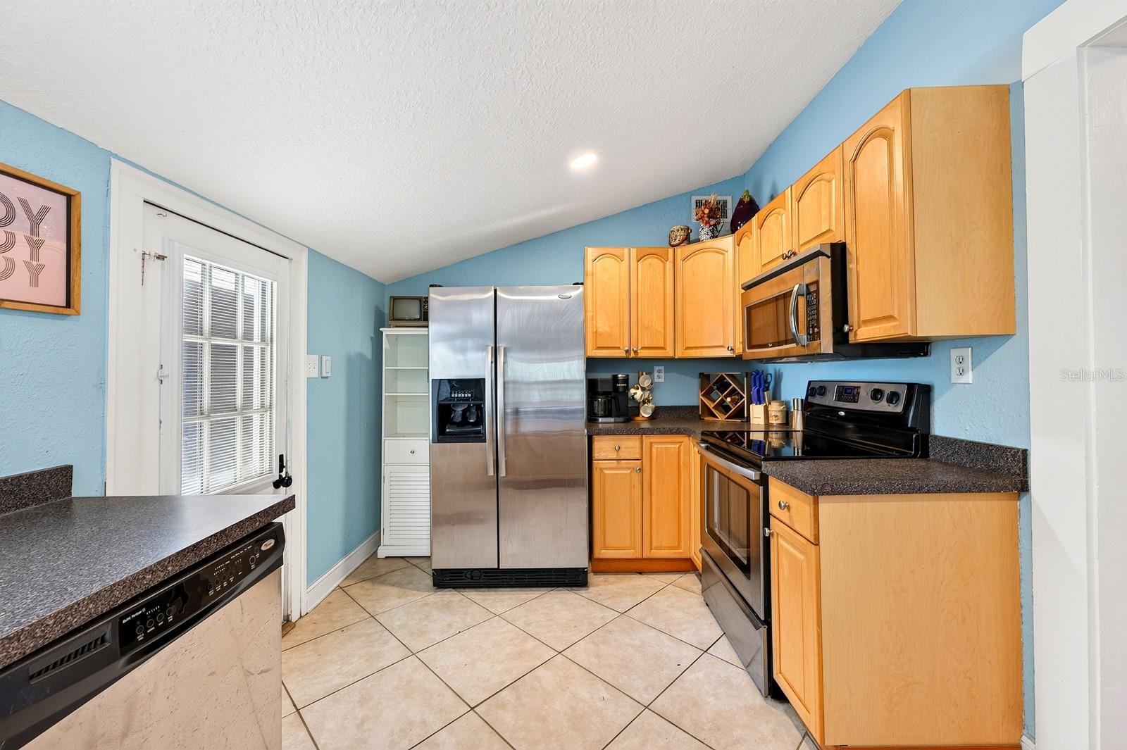 LAKE DAVIS HEIGHTS - Residential