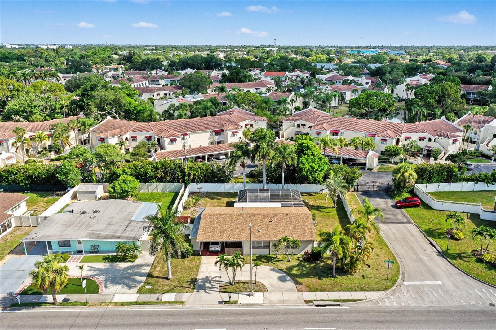 BAYSHORE GARDENS SEC 32 - Residential