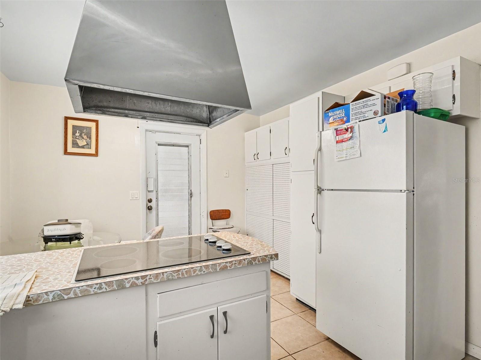 BAYSHORE GARDENS SEC 32 - Residential