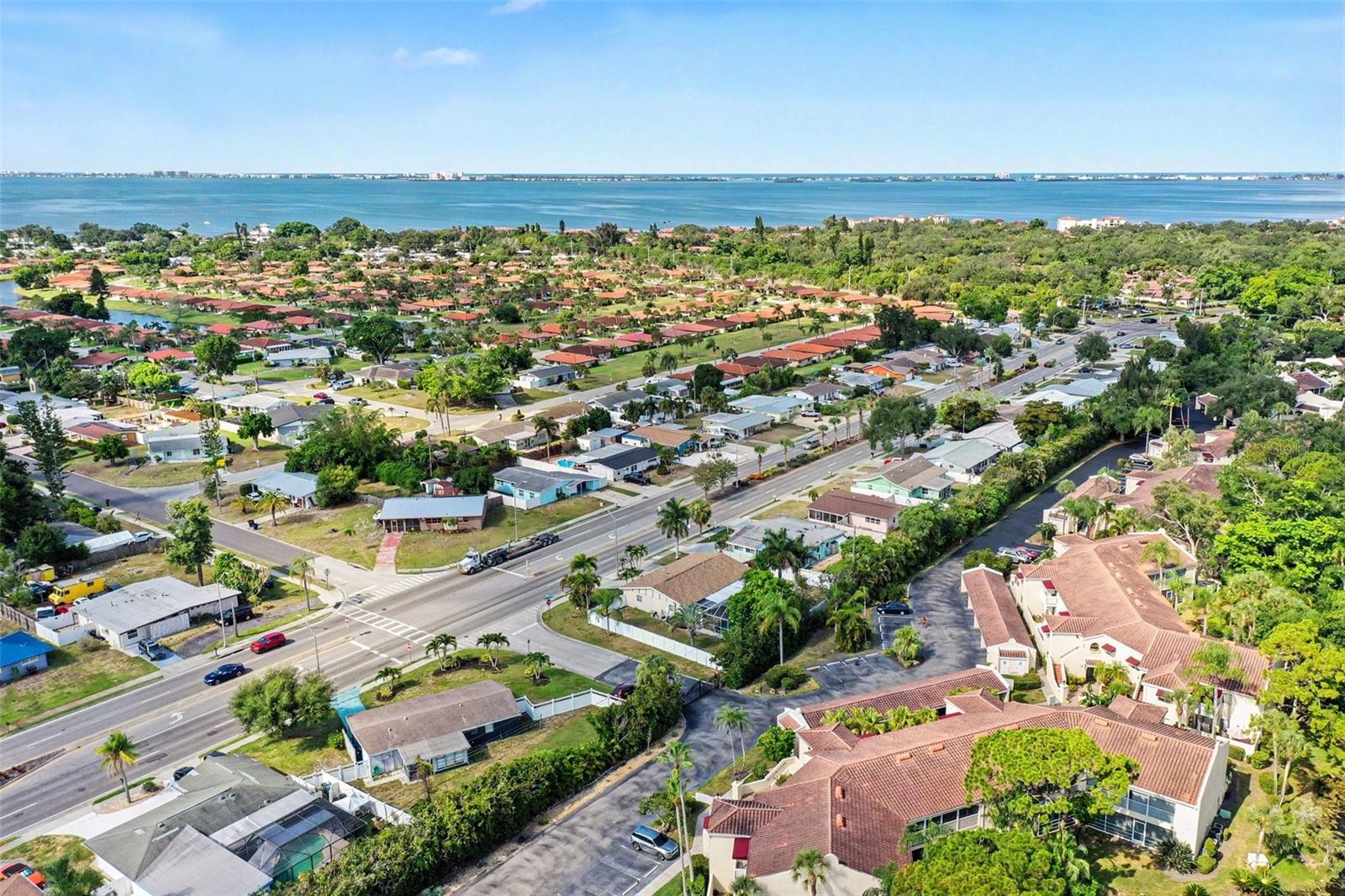 BAYSHORE GARDENS SEC 32 - Residential
