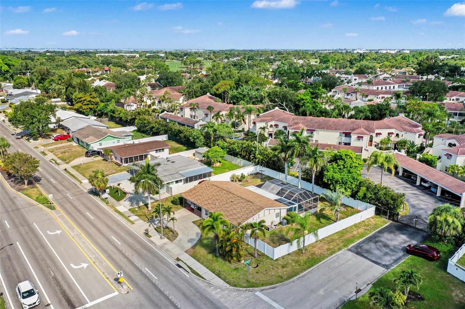 BAYSHORE GARDENS SEC 32 - Residential