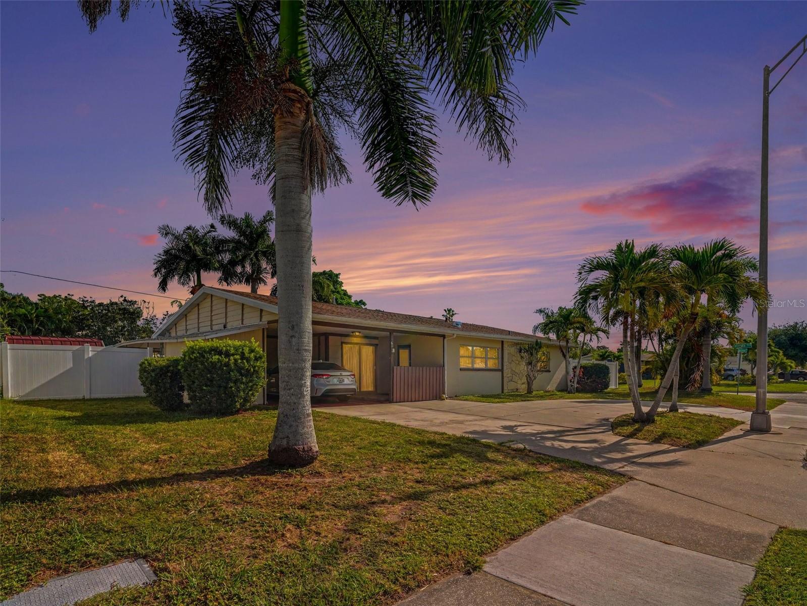 BAYSHORE GARDENS SEC 32 - Residential