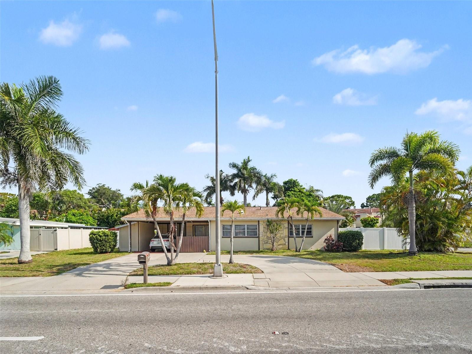 BAYSHORE GARDENS SEC 32 - Residential