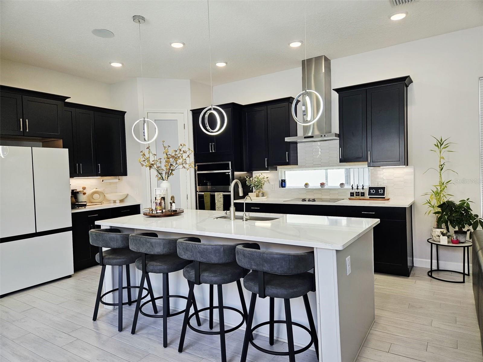 HAMPTON LNDG/PROVIDENCE - Residential Lease