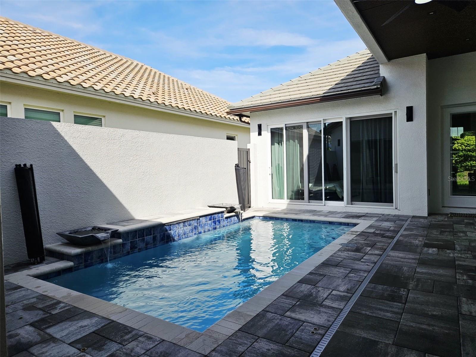 HAMPTON LNDG/PROVIDENCE - Residential Lease