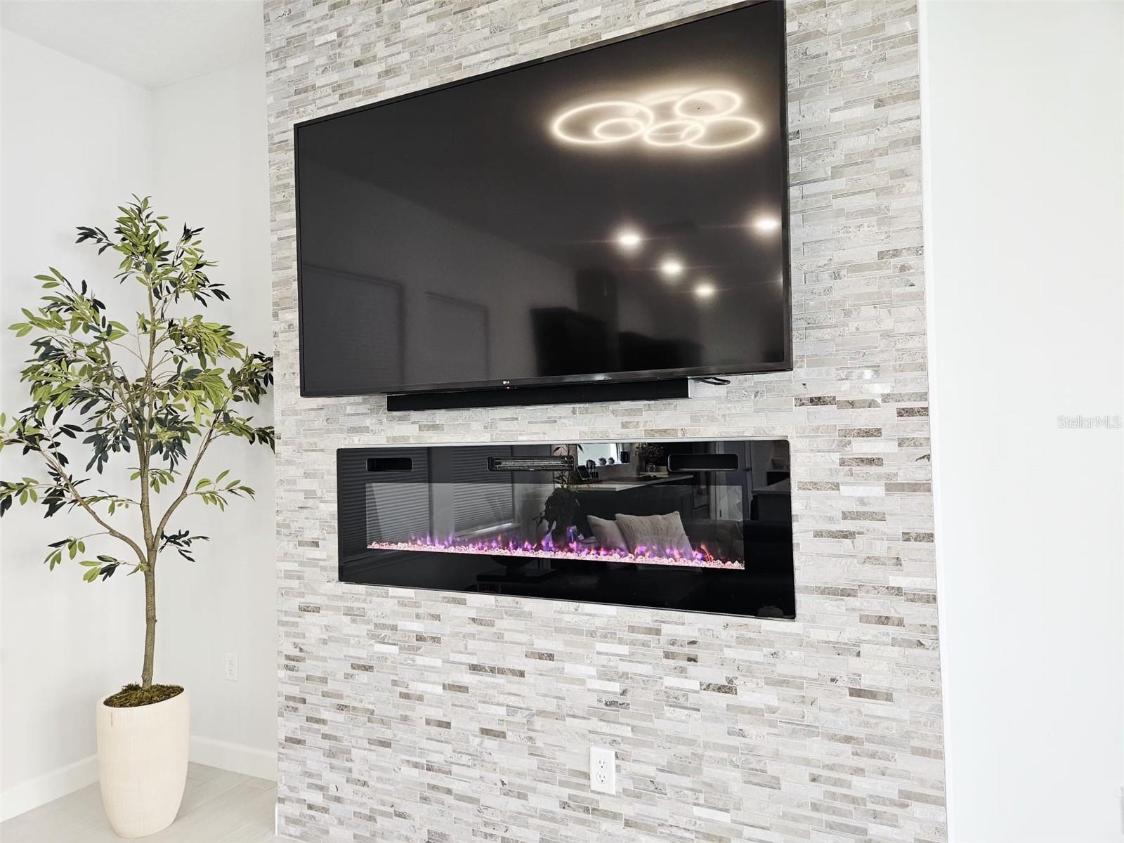 HAMPTON LNDG/PROVIDENCE - Residential Lease