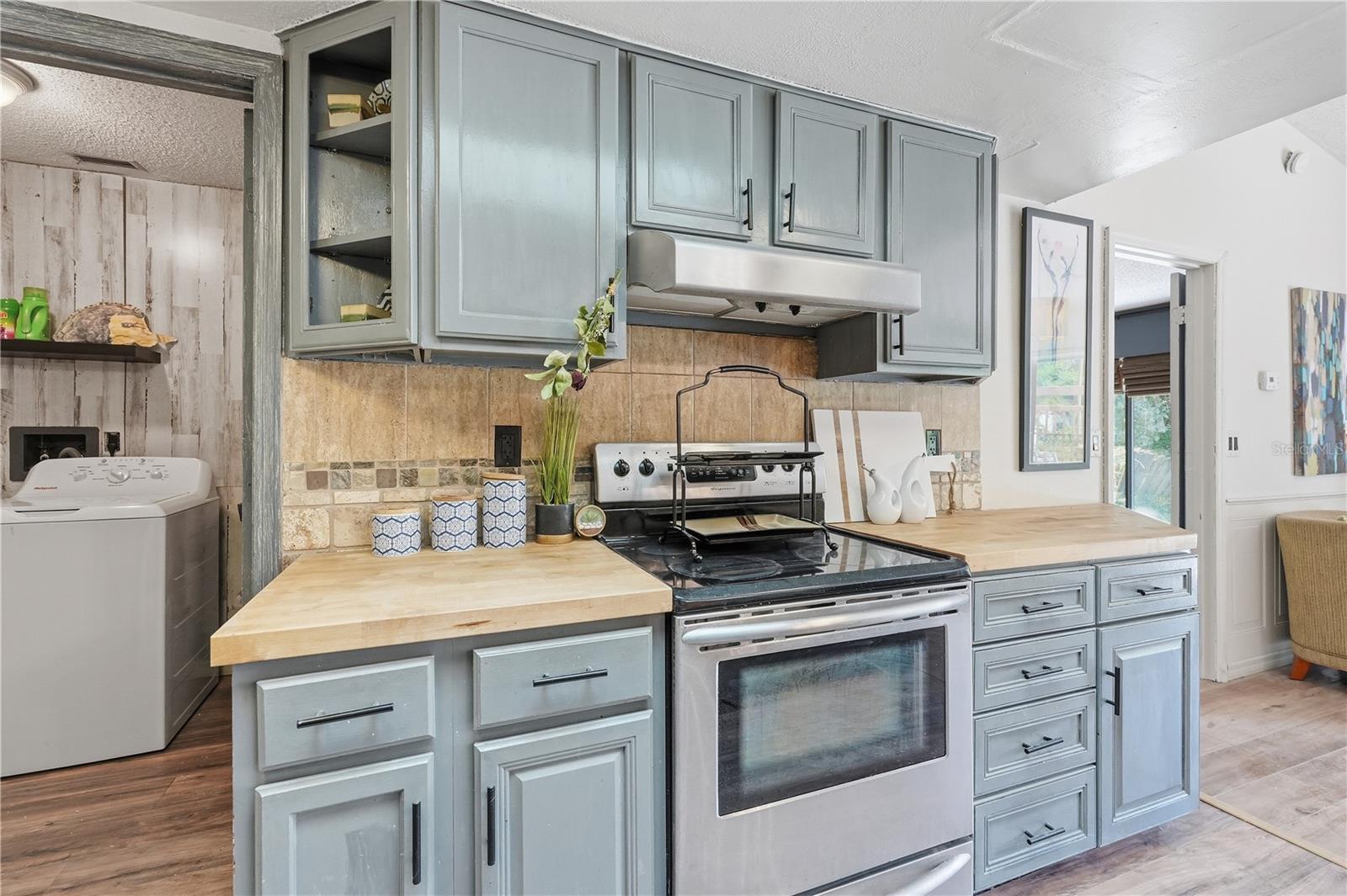 HOMOSASSA HEIGHTS - Residential