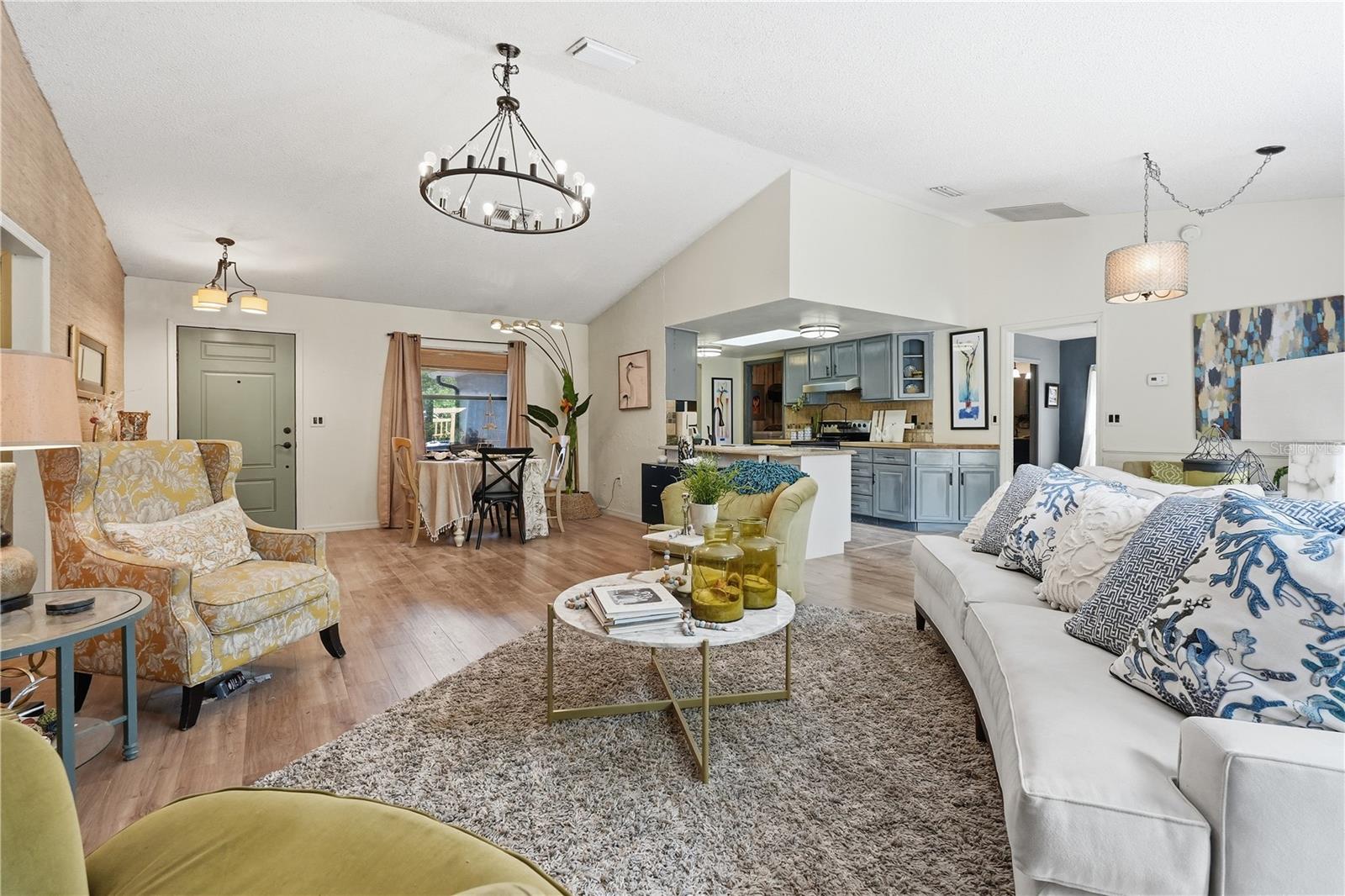 HOMOSASSA HEIGHTS - Residential
