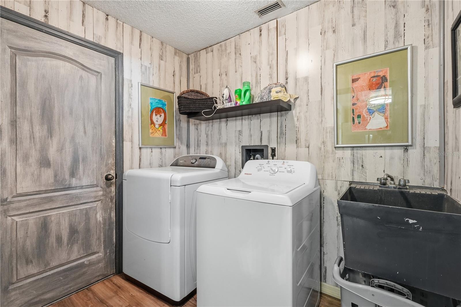 HOMOSASSA HEIGHTS - Residential