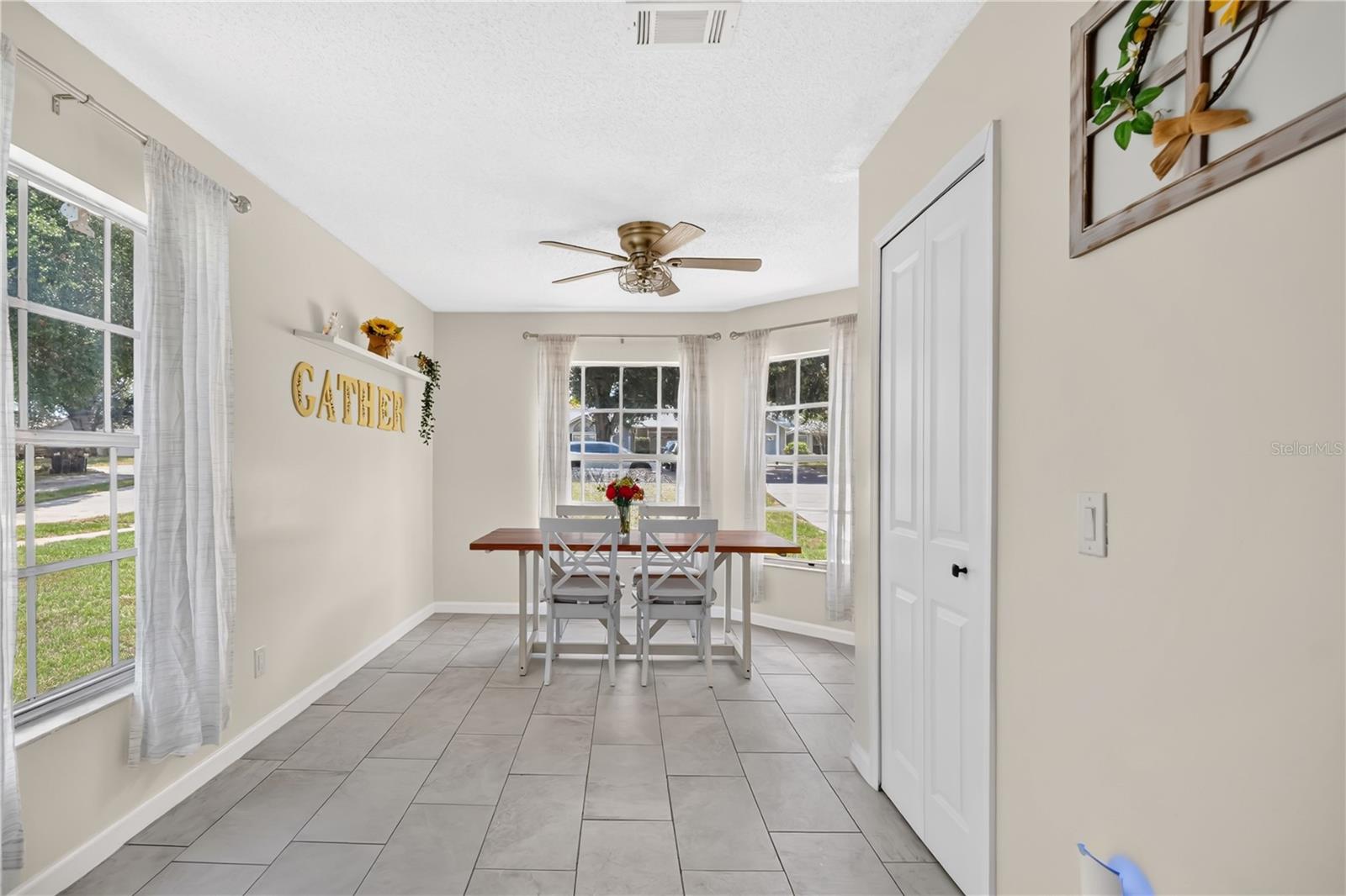 LONG LAKE VILLAS PH 01A - Residential