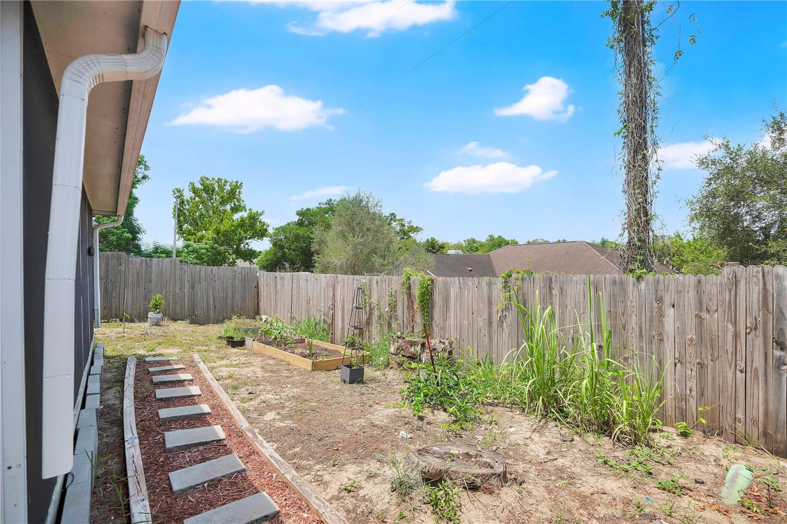 LONG LAKE VILLAS PH 01A - Residential