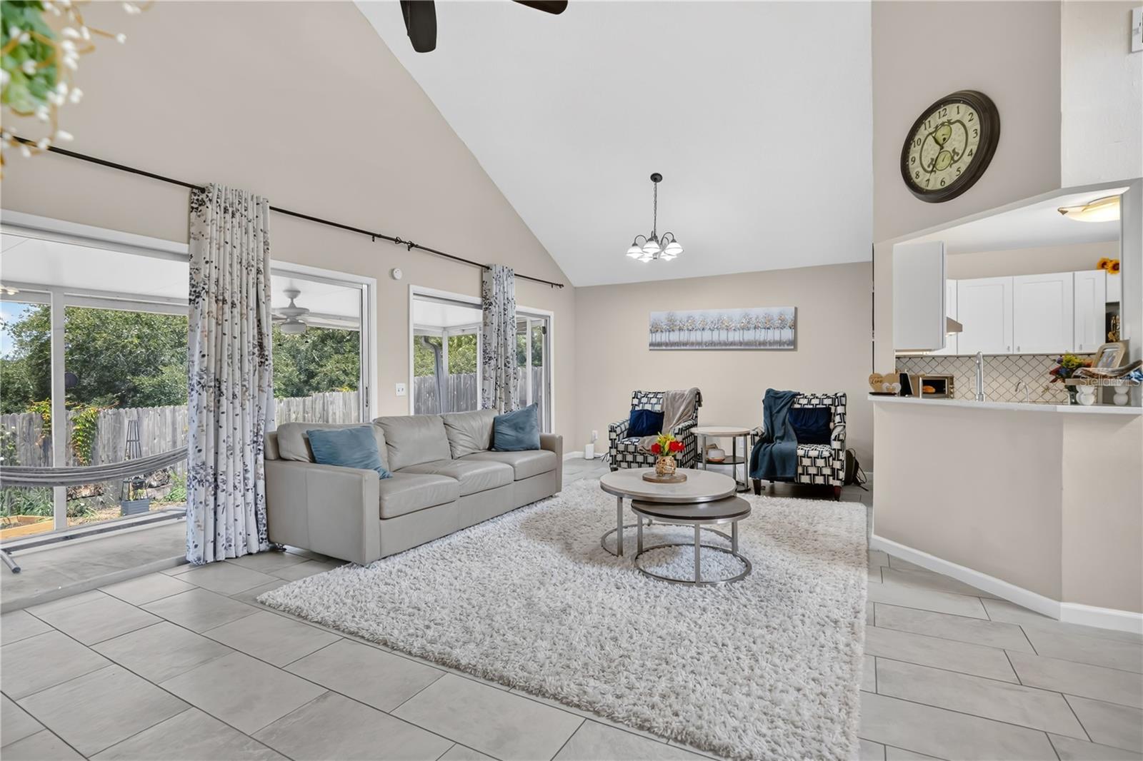 LONG LAKE VILLAS PH 01A - Residential