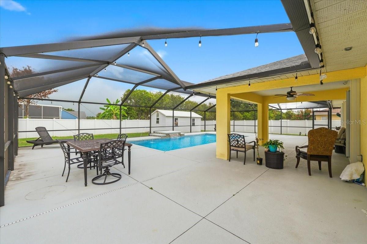 CLUBHOUSE LAKE ESTATES - Residential