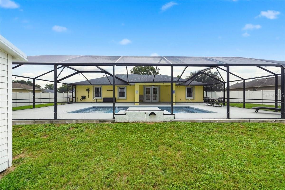 CLUBHOUSE LAKE ESTATES - Residential