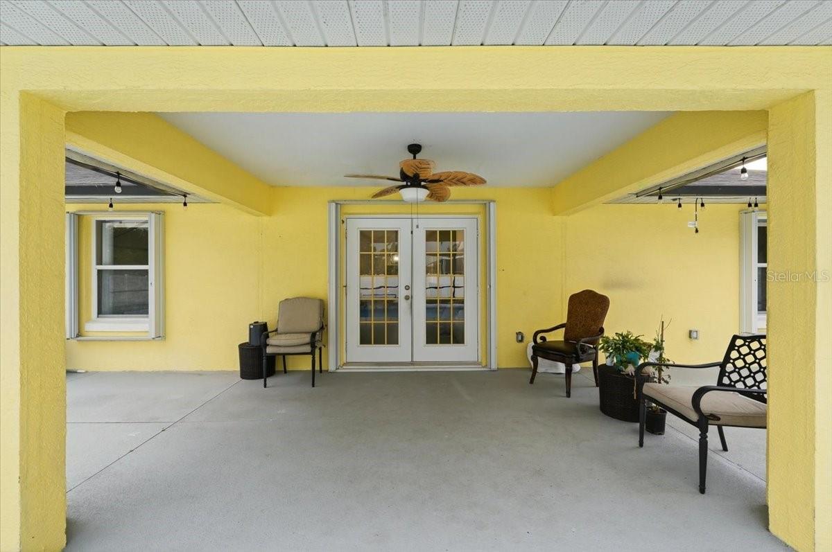 CLUBHOUSE LAKE ESTATES - Residential