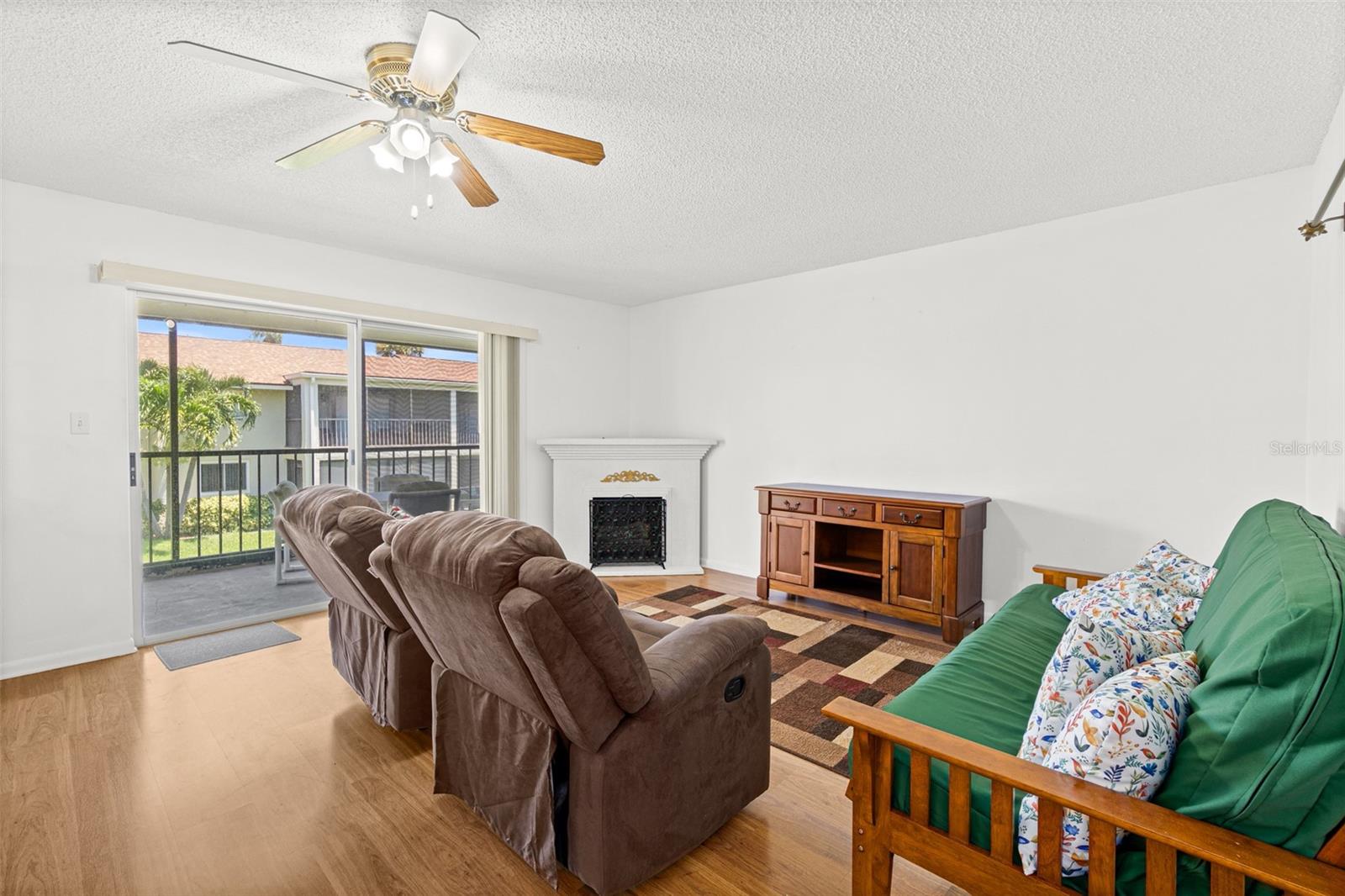 BANANA RIVER ESTATES - Residential