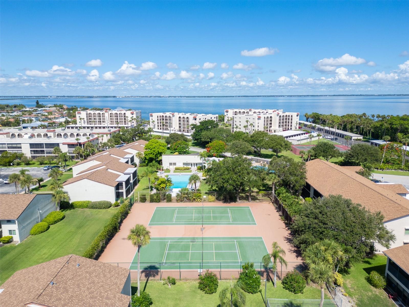 BANANA RIVER ESTATES - Residential