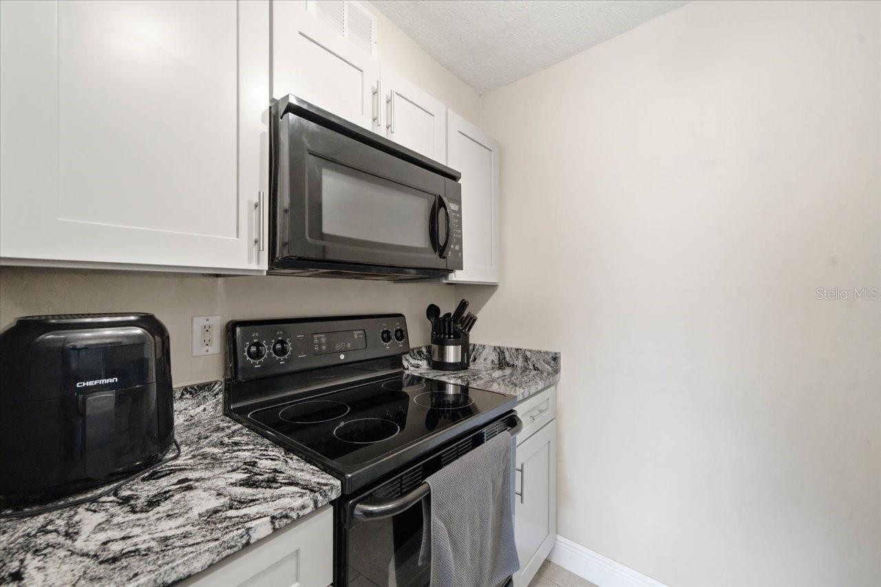 WATERSIDE AT COQUINA KEY SOUTH - Residential