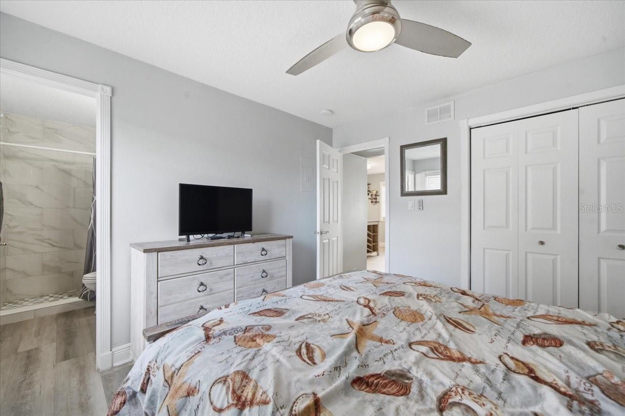 WATERSIDE AT COQUINA KEY SOUTH - Residential