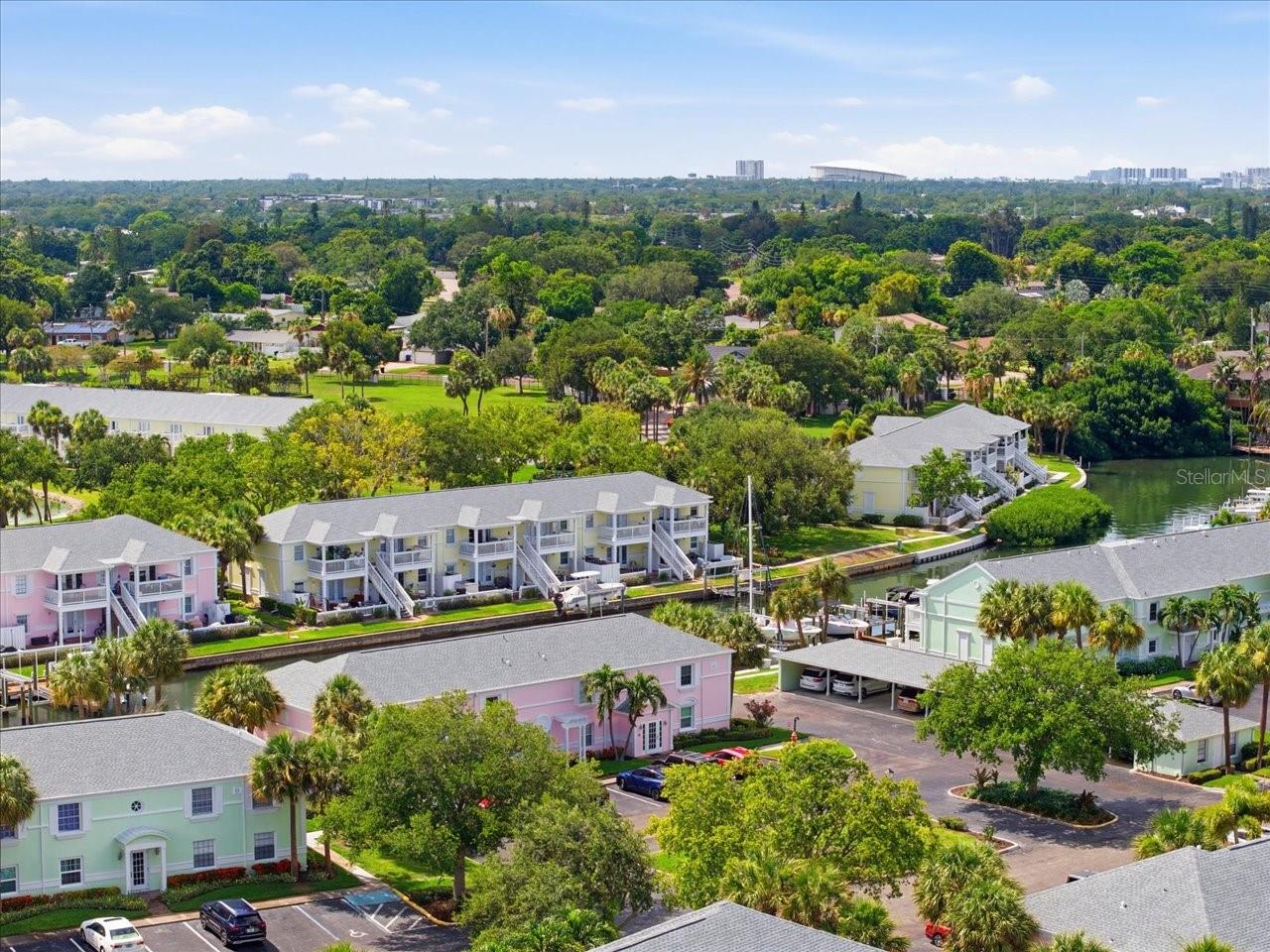 WATERSIDE AT COQUINA KEY SOUTH - Residential