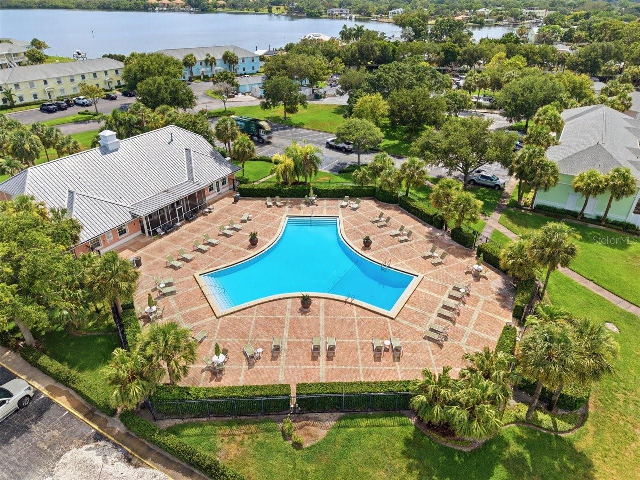 WATERSIDE AT COQUINA KEY SOUTH - Residential