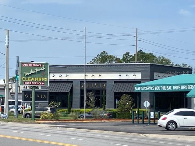 HENDERSON PLACE - Commercial Sale