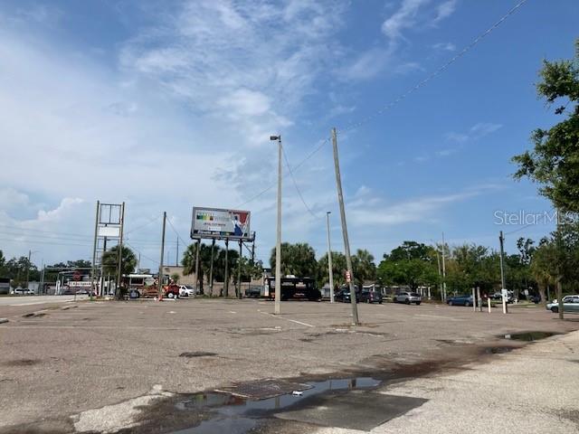 HENDERSON PLACE - Commercial Sale