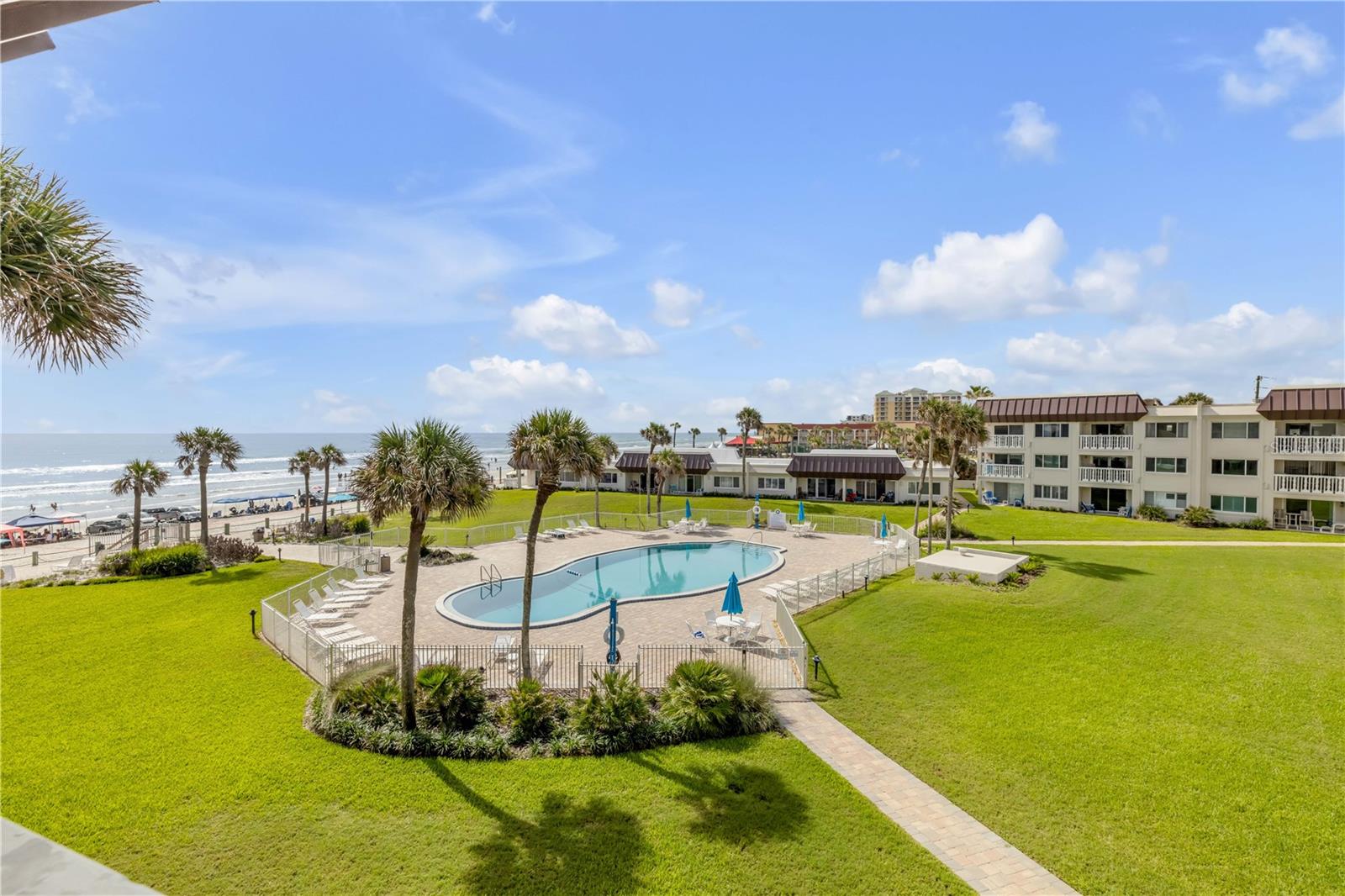 CHATEAU BY SEA - Residential