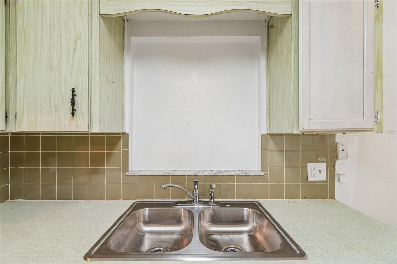 HILLANDALE - Residential