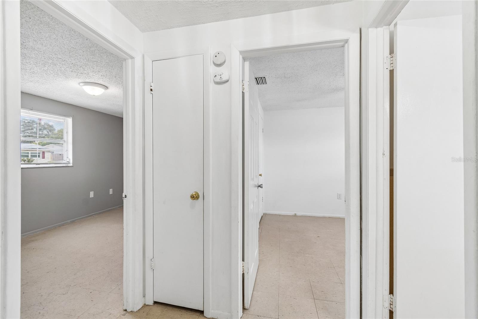 HILLANDALE - Residential