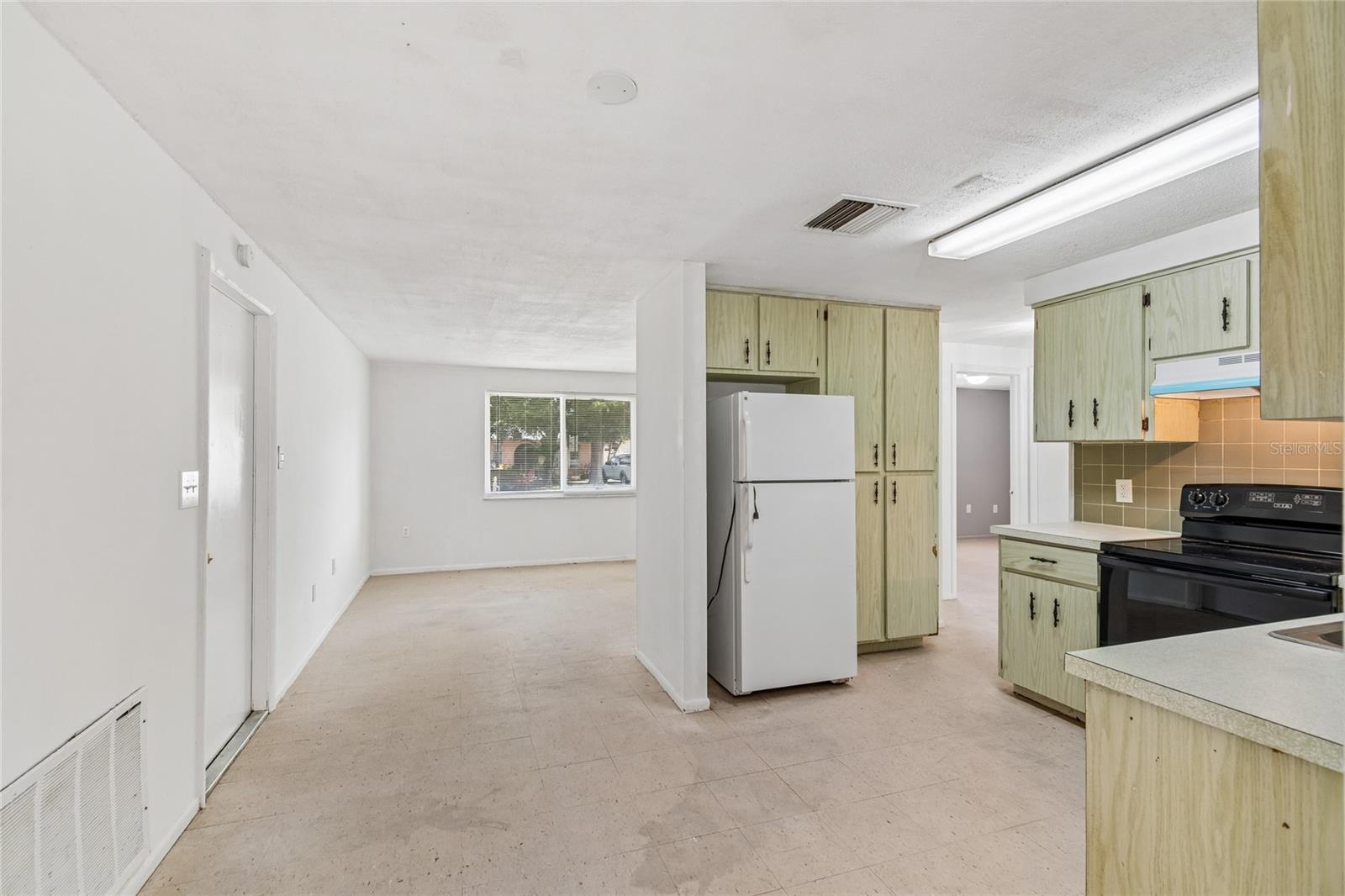 HILLANDALE - Residential