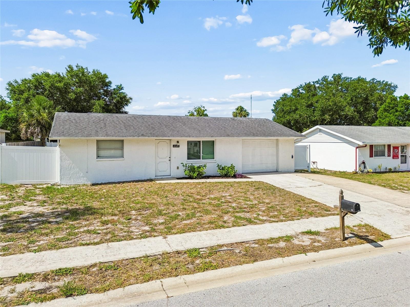 HILLANDALE - Residential