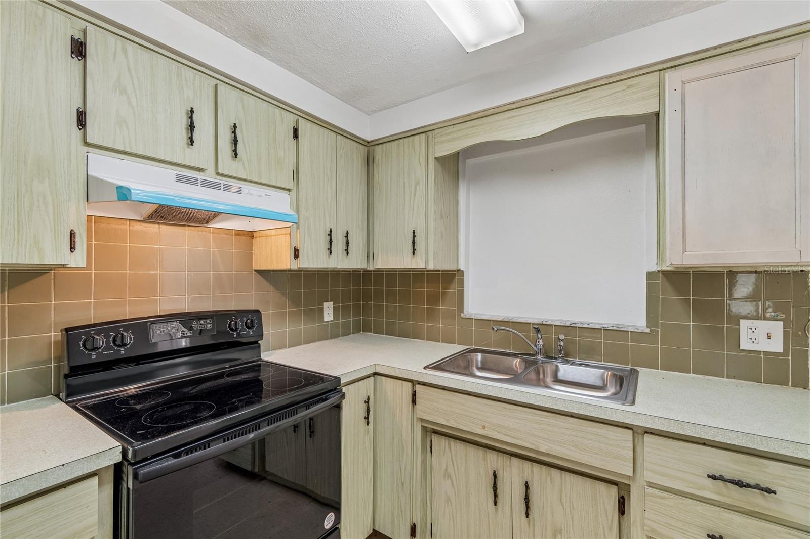 HILLANDALE - Residential