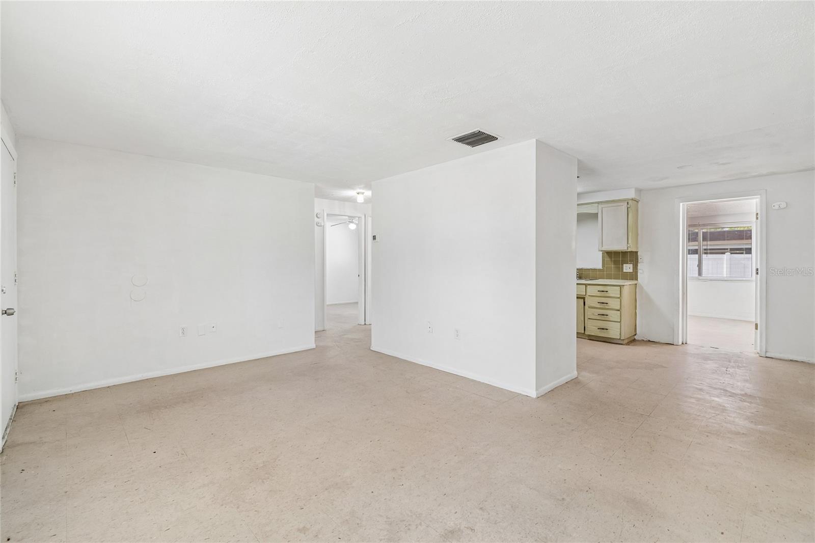 HILLANDALE - Residential