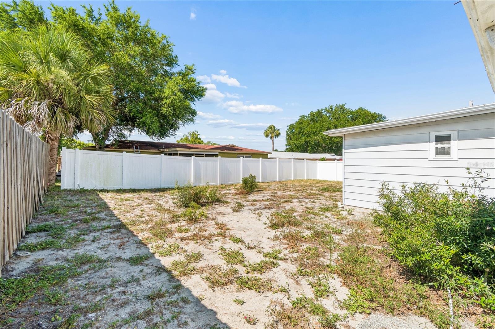 HILLANDALE - Residential