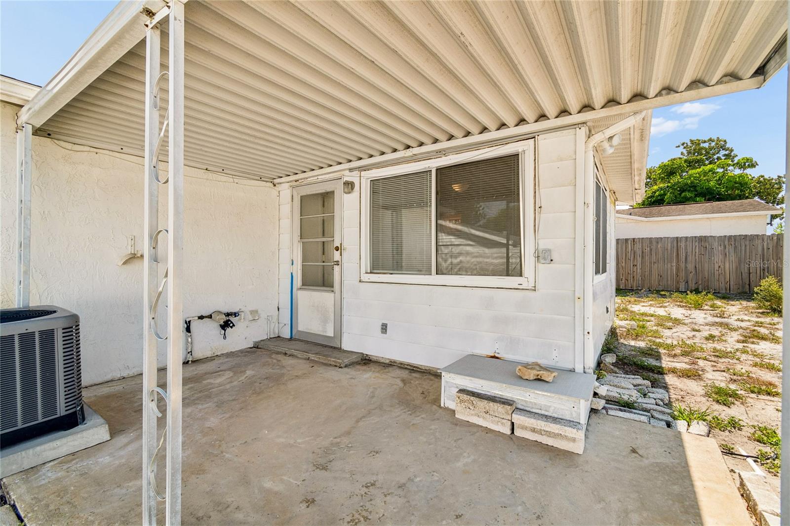HILLANDALE - Residential