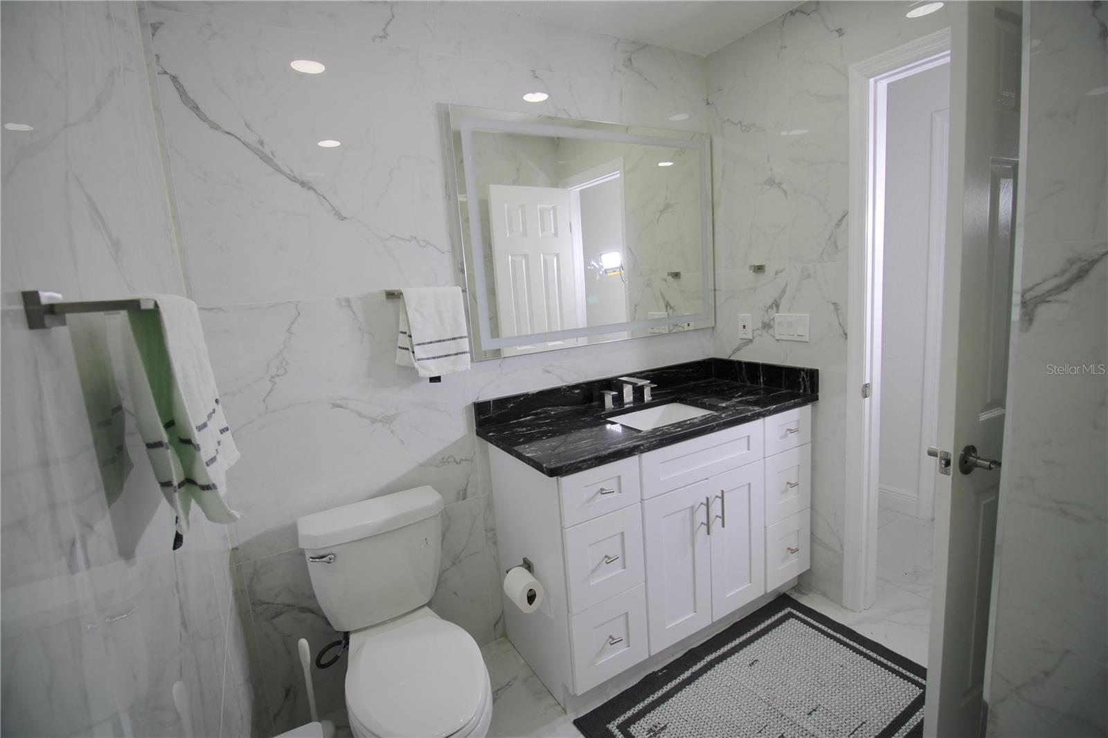 BRANDON-VALRICO HILLS ESTATES - Residential