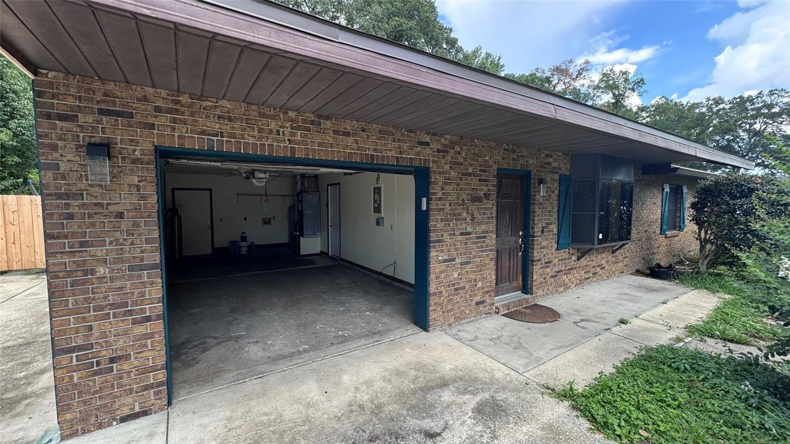 CAROL ESTATE - Residential