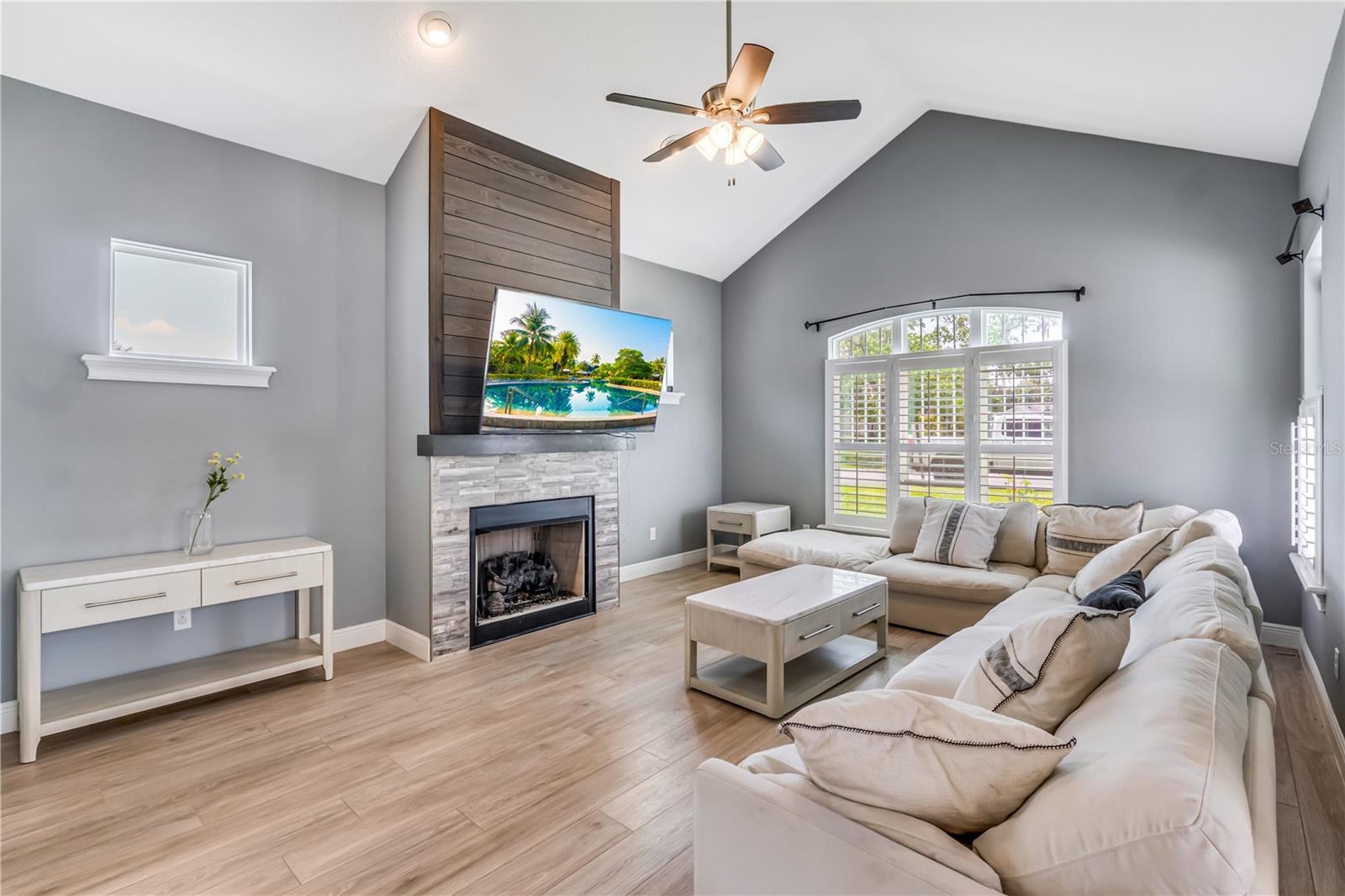 LAKE DIAMOND GOLF & COUNTRY CLUB PH 6A - Residential