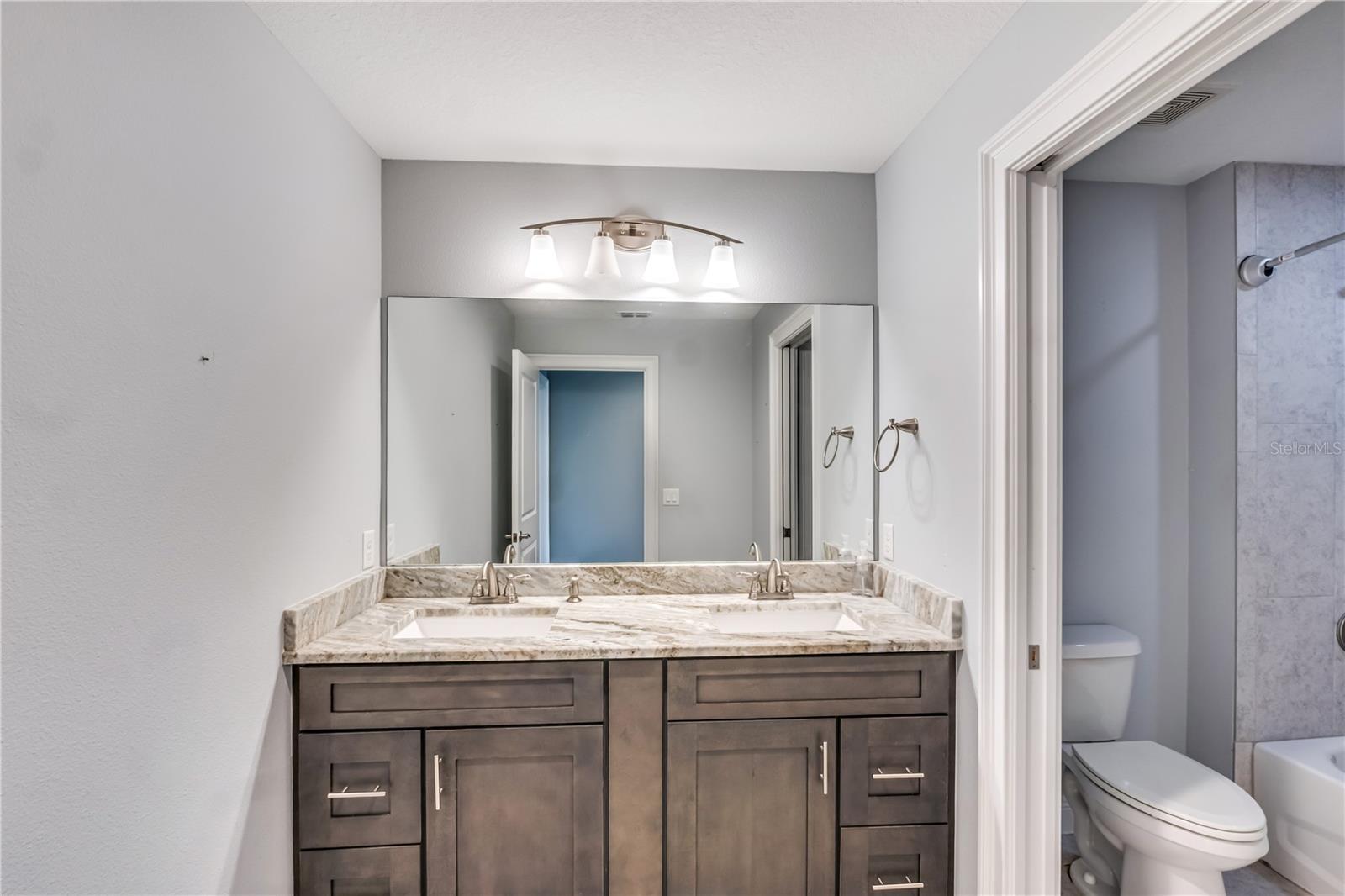 LAKE DIAMOND GOLF & COUNTRY CLUB PH 6A - Residential