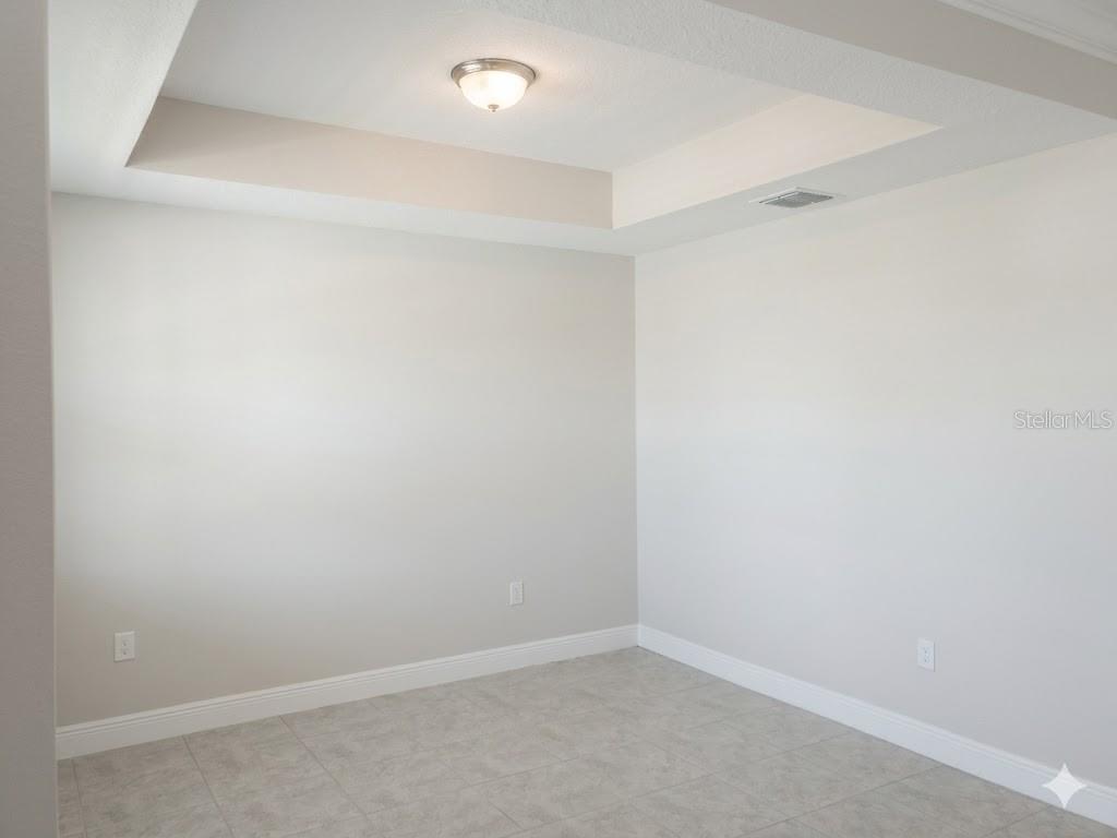 LAKE PRESERVE-PH 1 - Residential Lease