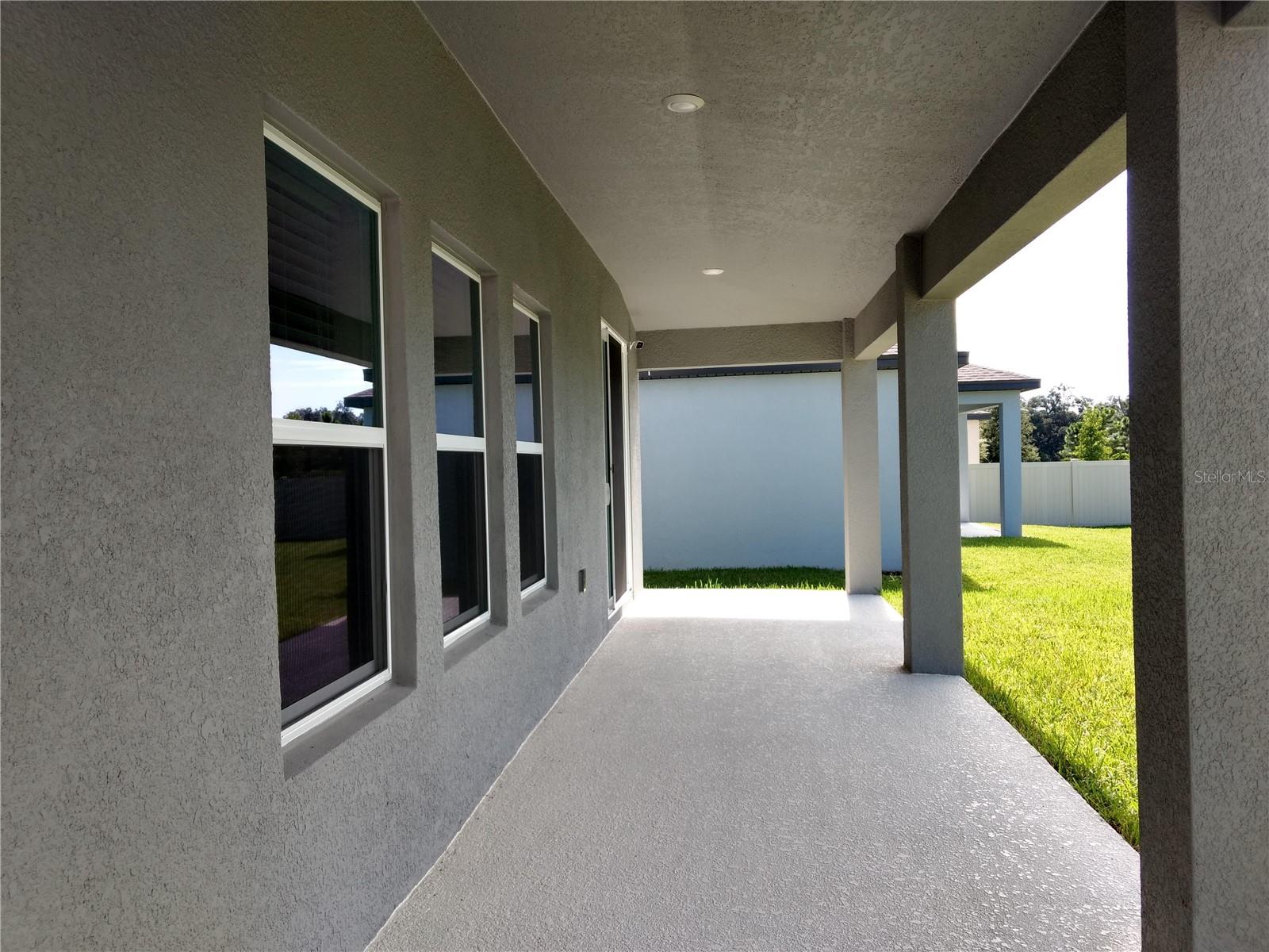 LAKE PRESERVE-PH 1 - Residential Lease