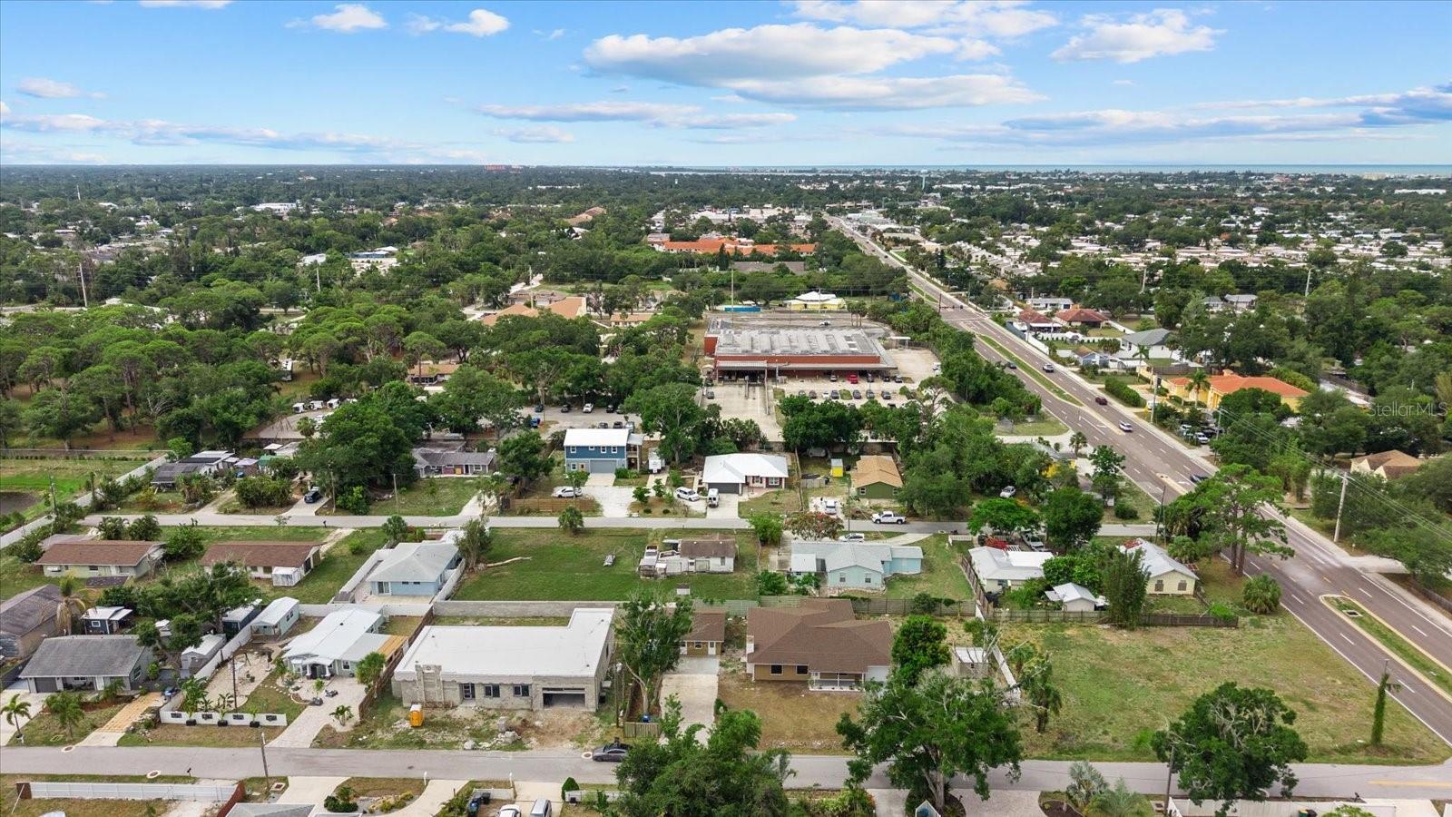 SARASOTA VENICE CO 09 37 18 - Residential