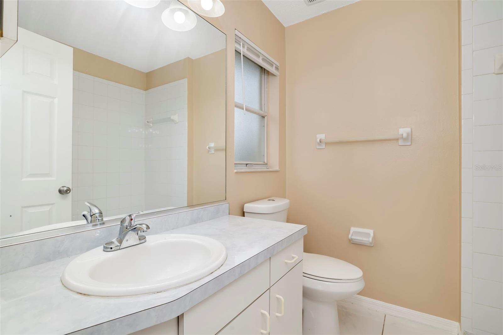 DE SOTO LAKES - Residential