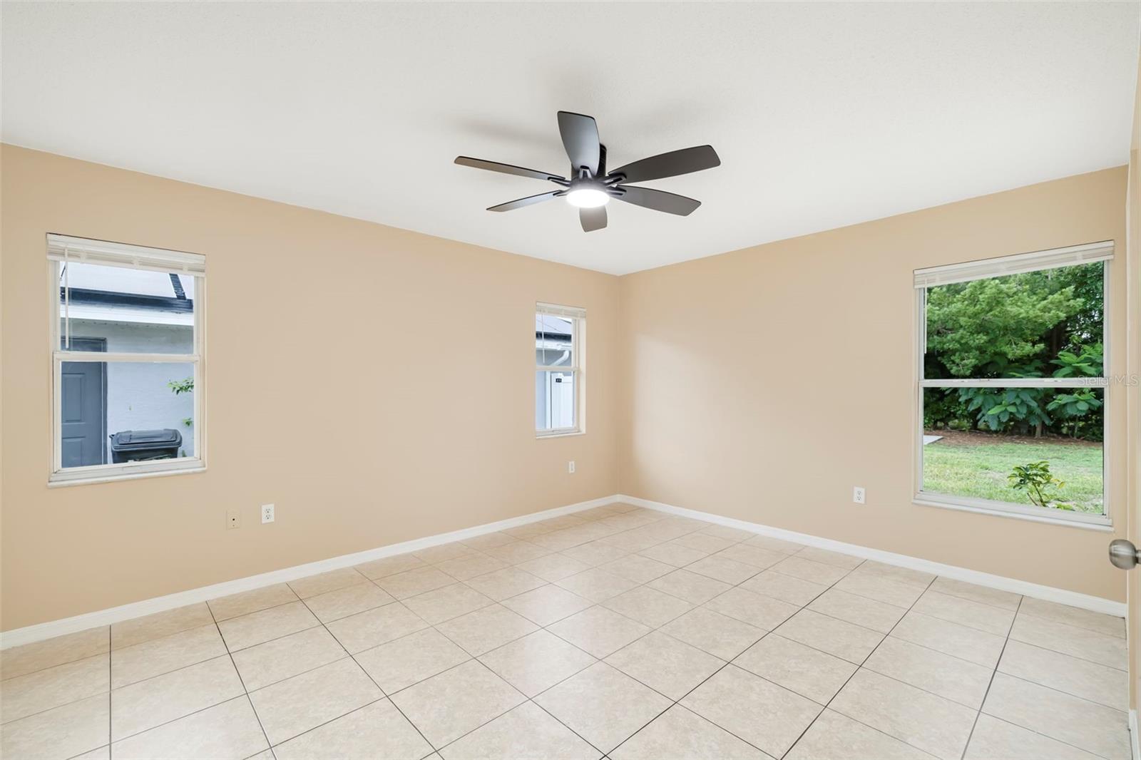 DE SOTO LAKES - Residential