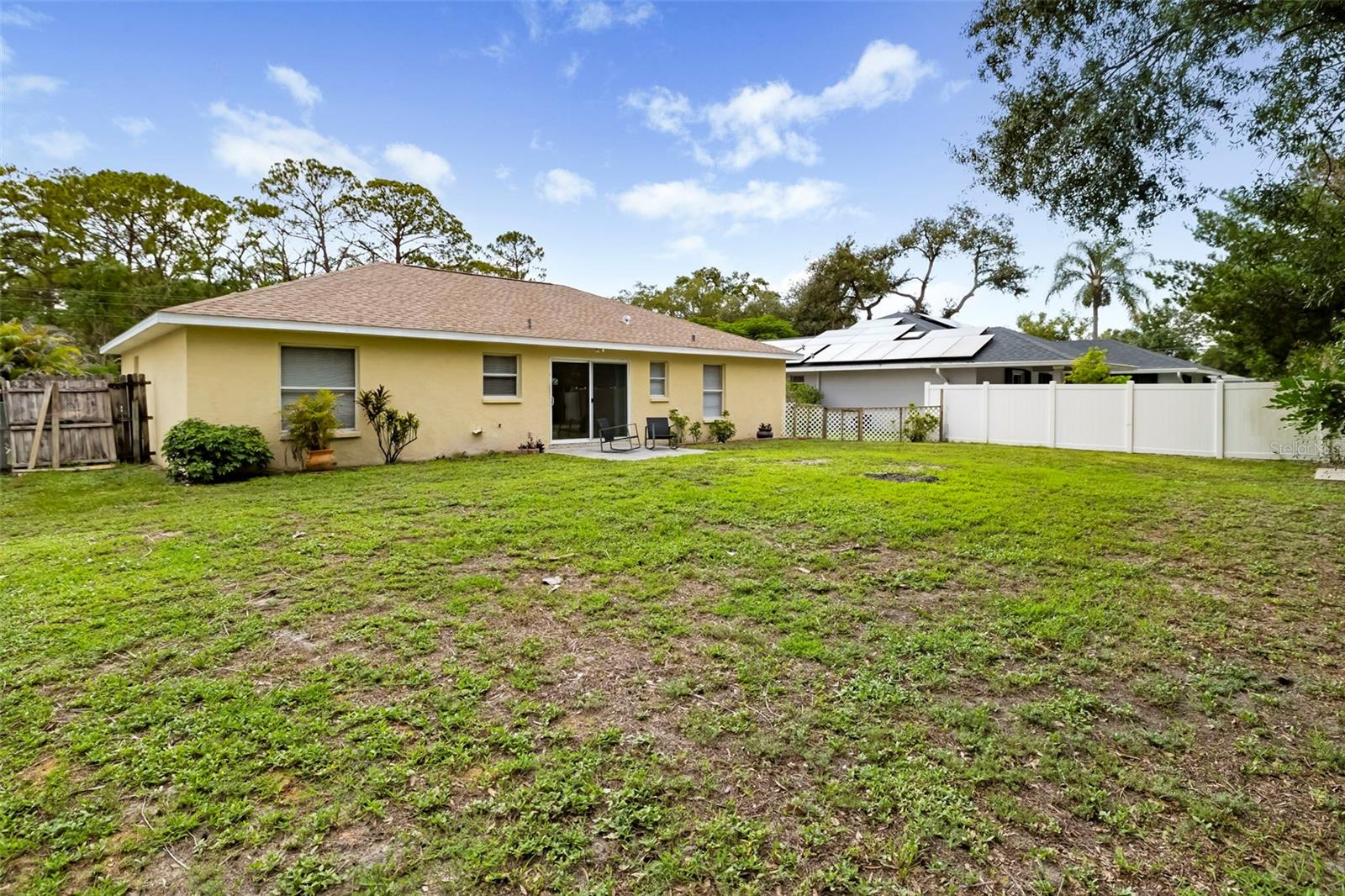 DE SOTO LAKES - Residential