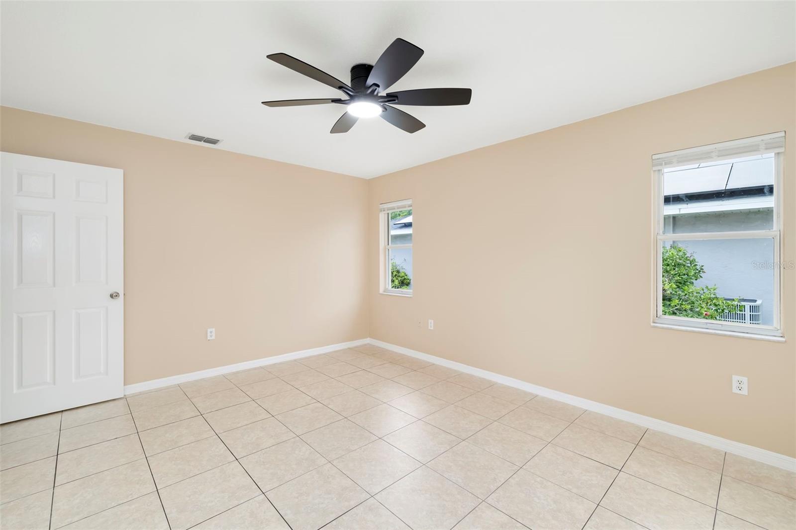 DE SOTO LAKES - Residential