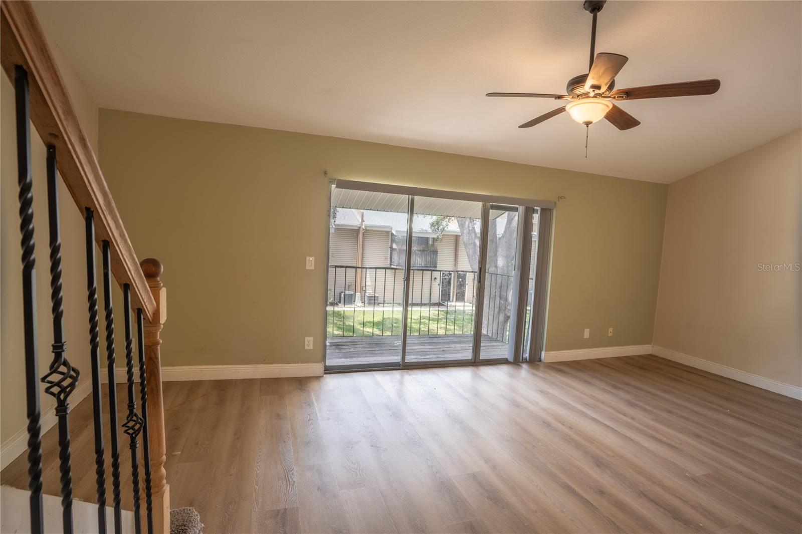 SWEETWATER TWNHM CONDO PH3 - Residential