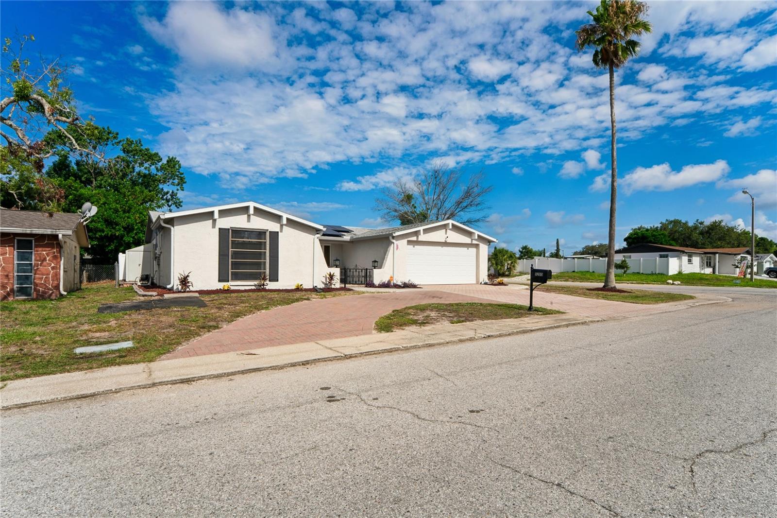 REGENCY PARK - Residential