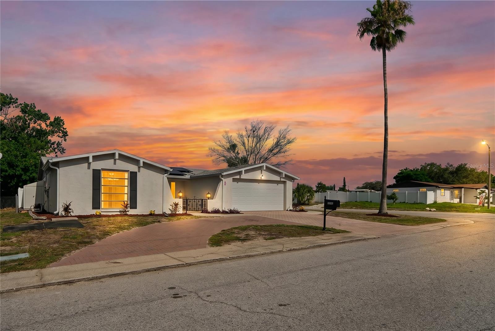 REGENCY PARK - Residential